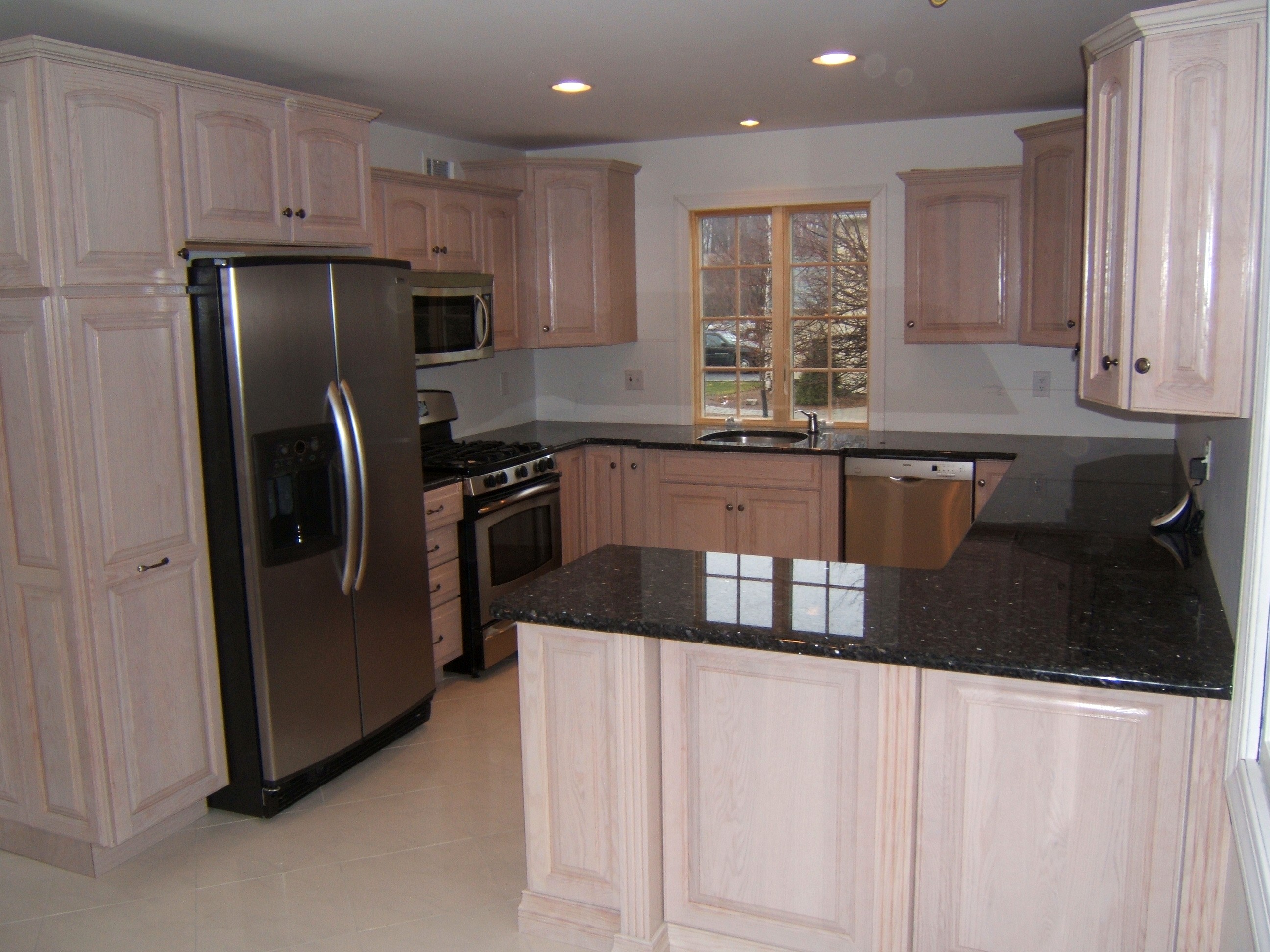 lastellakitchen1.jpg
